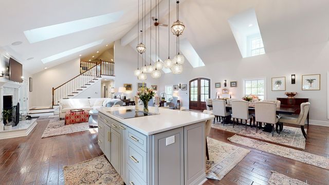 2830 Old Lemons Mill Road, Lexington, KY 40511
