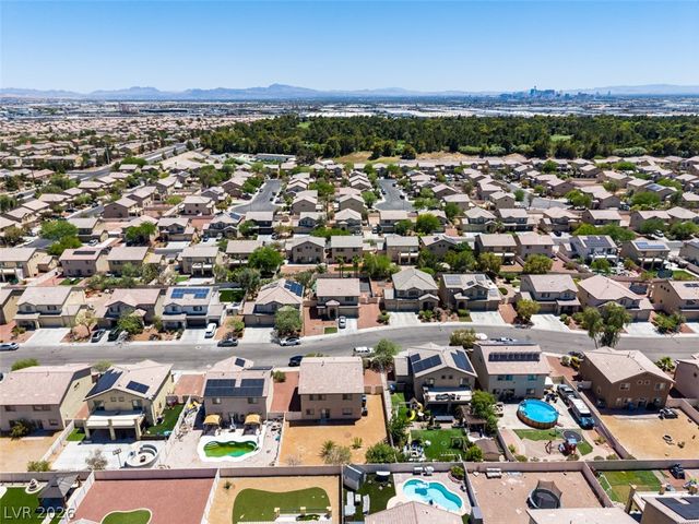 3320 Carolina Moon Avenue, North Las Vegas, NV 89081