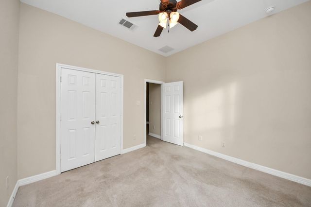 9611 Wildgrove Hollow Drive, Richmond, TX 77406