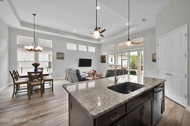 10246 FULCRUM Avenue, Jacksonville, FL 32256