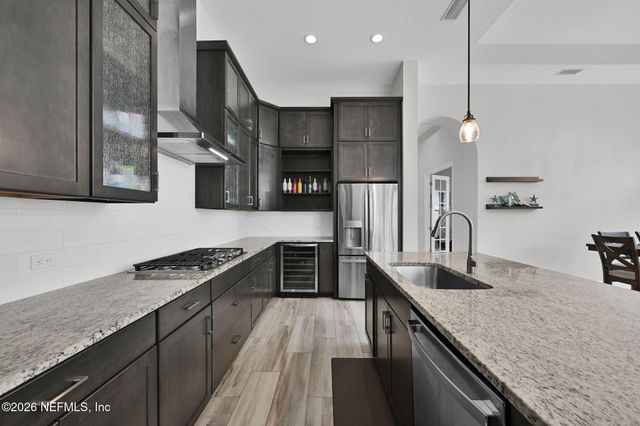 10246 FULCRUM Avenue, Jacksonville, FL 32256