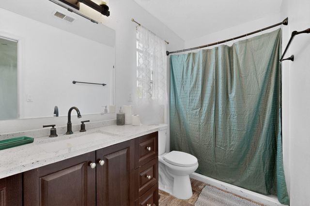 7800 Rainwater Road SW, Albuquerque, NM 87121