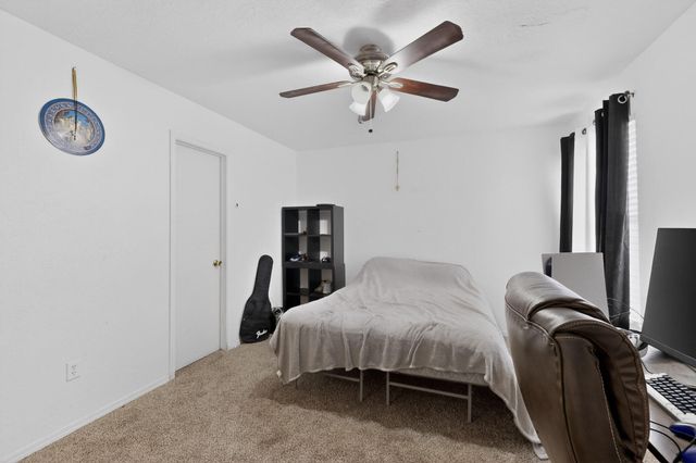 7800 Rainwater Road SW, Albuquerque, NM 87121