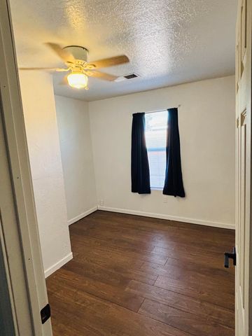 7800 Rainwater Road SW, Albuquerque, NM 87121