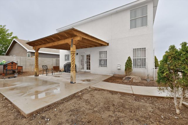 7800 Rainwater Road SW, Albuquerque, NM 87121