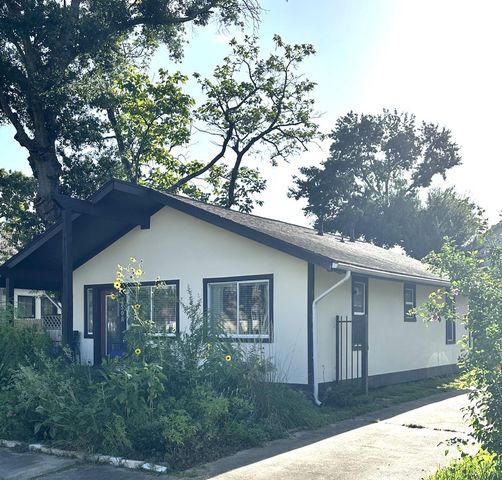 1508 Lawrence Street, Houston, TX 77008