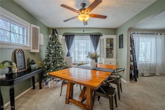 16711 Pearldale Avenue, Cleveland, OH 44135