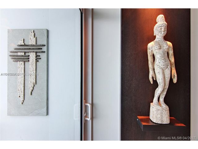 6801 COLLINS AVE 1104, Miami Beach, FL 33141