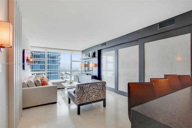 6801 COLLINS AVE 1104, Miami Beach, FL 33141