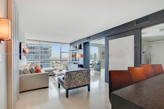 6801 COLLINS AVE 1104, Miami Beach, FL 33141