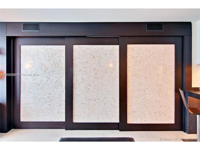 6801 COLLINS AVE 1104, Miami Beach, FL 33141