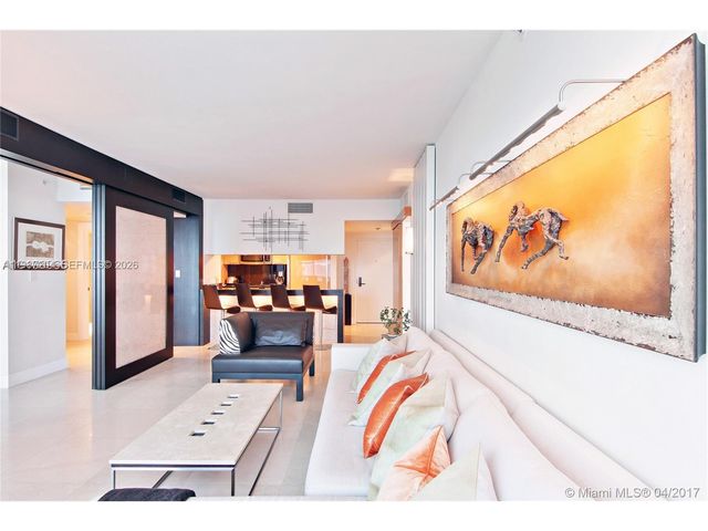 6801 COLLINS AVE 1104, Miami Beach, FL 33141