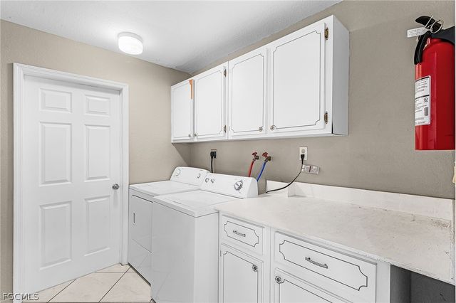 2119 Hibiscus RD, Fort Myers, FL 33905