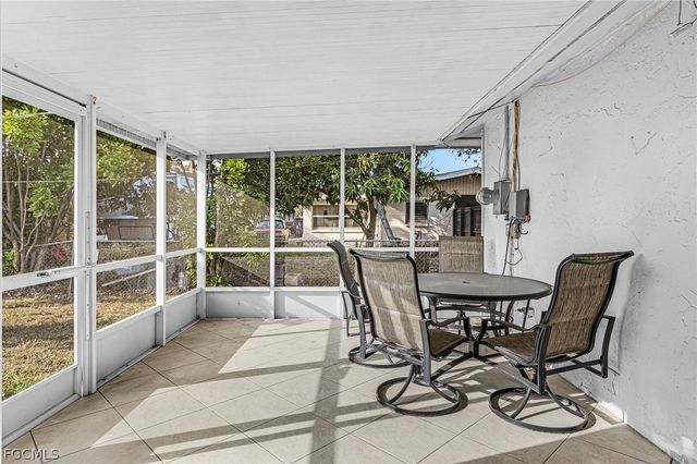 2119 Hibiscus RD, Fort Myers, FL 33905