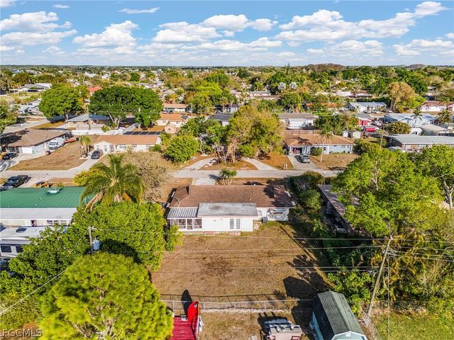 2119 Hibiscus RD, Fort Myers, FL 33905