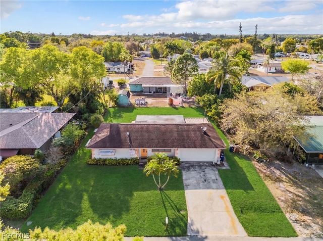 2119 Hibiscus RD, Fort Myers, FL 33905