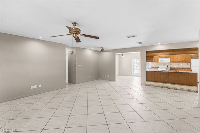 2119 Hibiscus RD, Fort Myers, FL 33905