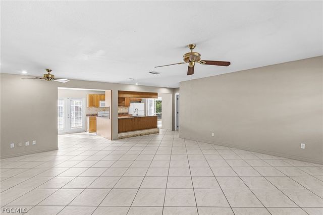 2119 Hibiscus RD, Fort Myers, FL 33905