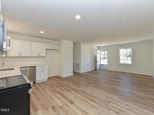 939 Cheves Road, Zebulon, NC 27597