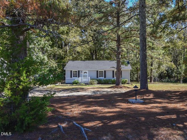 939 Cheves Road, Zebulon, NC 27597