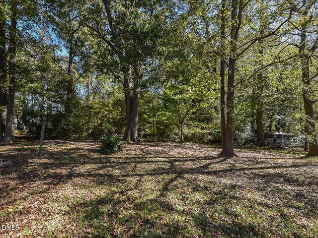 939 Cheves Road, Zebulon, NC 27597