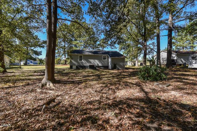 939 Cheves Road, Zebulon, NC 27597