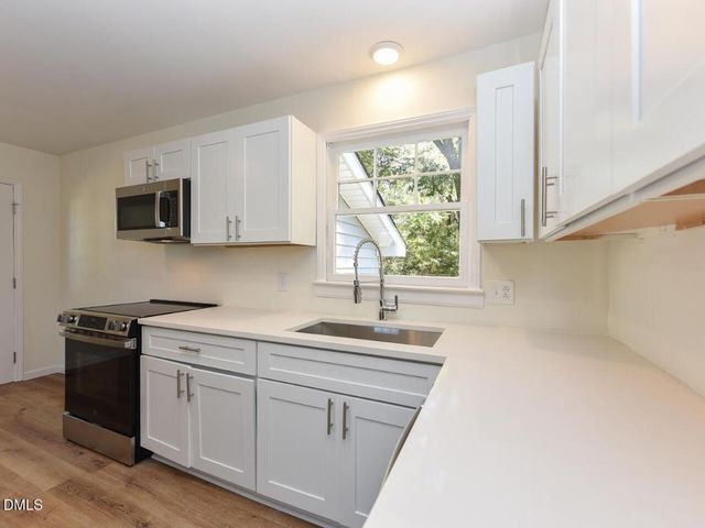 939 Cheves Road, Zebulon, NC 27597