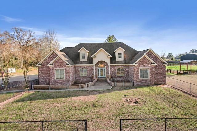 776 County Road 68, Dothan, AL 36305