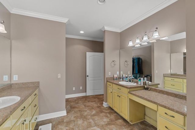 776 County Road 68, Dothan, AL 36305