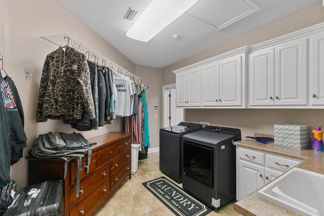 776 County Road 68, Dothan, AL 36305
