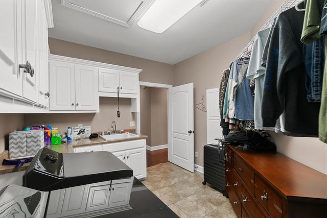 776 County Road 68, Dothan, AL 36305