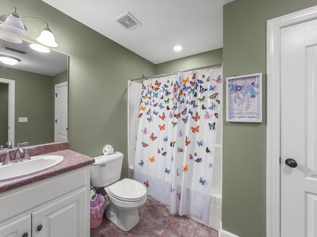 776 County Road 68, Dothan, AL 36305