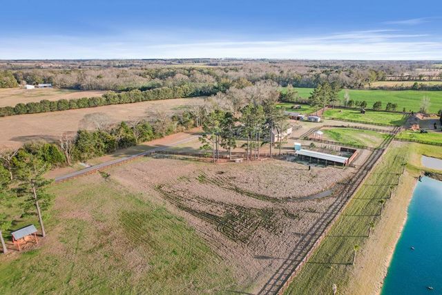 776 County Road 68, Dothan, AL 36305
