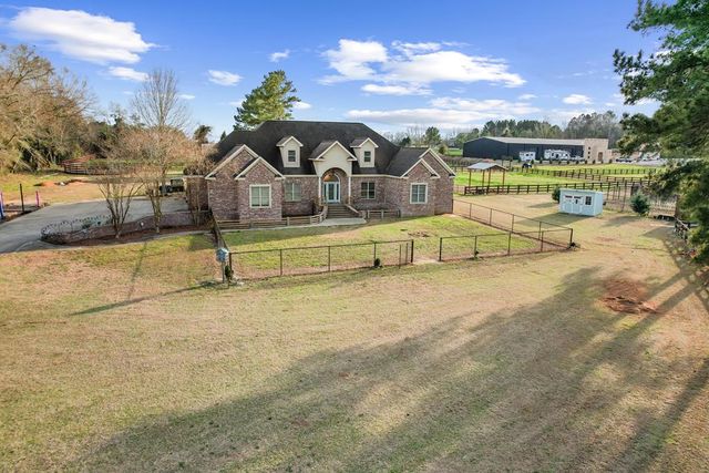 776 County Road 68, Dothan, AL 36305