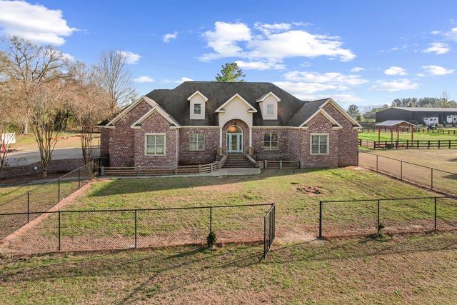 776 County Road 68, Dothan, AL 36305