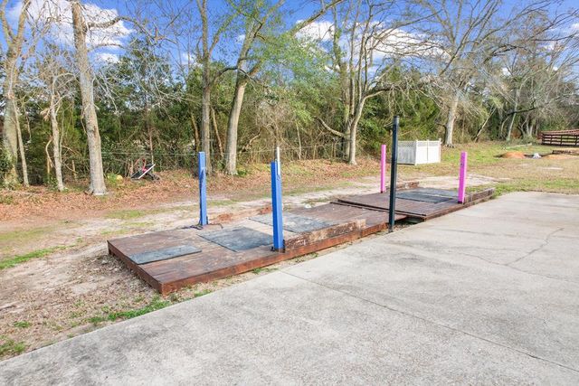 776 County Road 68, Dothan, AL 36305