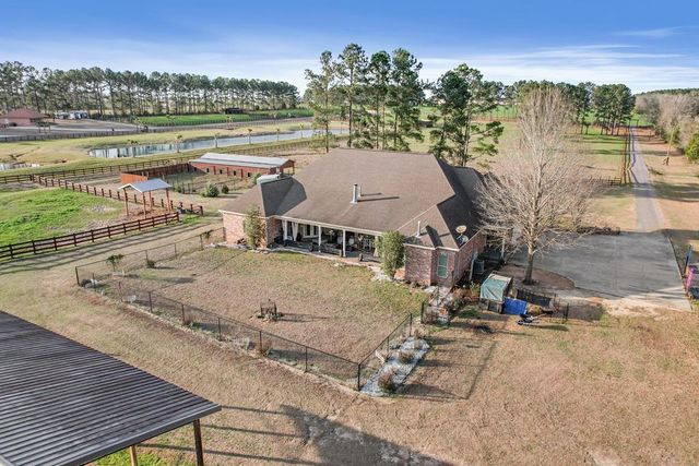 776 County Road 68, Dothan, AL 36305