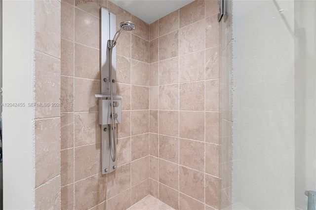 18201 Collins Ave 603, Sunny Isles Beach, FL 33160