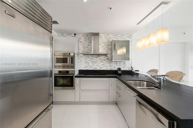 18201 Collins Ave 603, Sunny Isles Beach, FL 33160