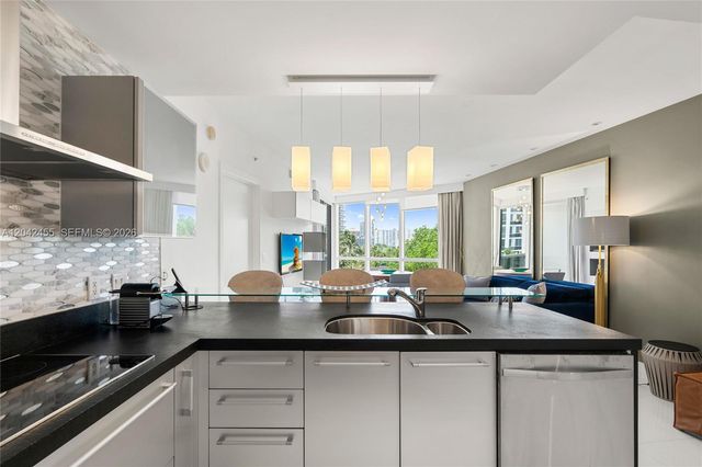 18201 Collins Ave 603, Sunny Isles Beach, FL 33160