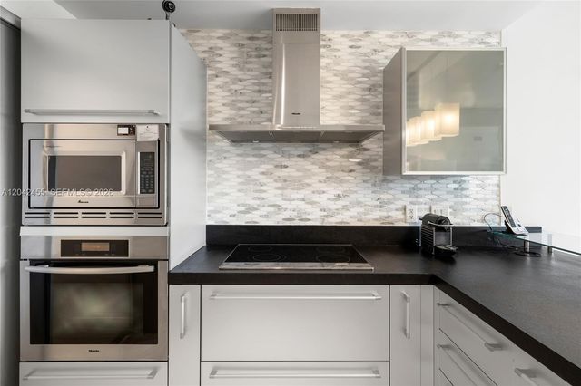 18201 Collins Ave 603, Sunny Isles Beach, FL 33160