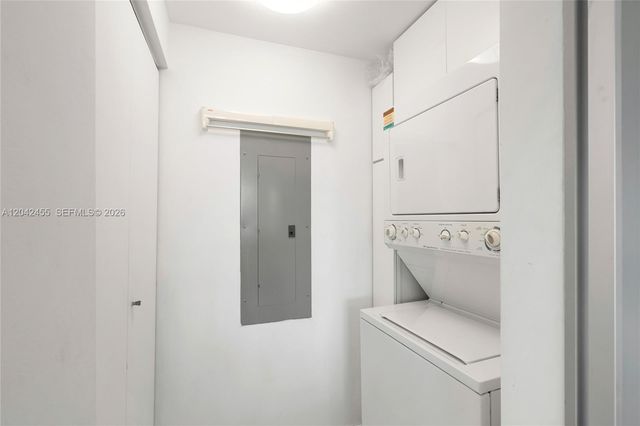 18201 Collins Ave 603, Sunny Isles Beach, FL 33160