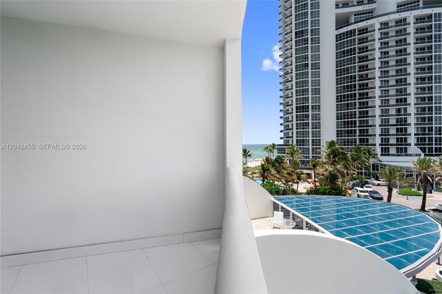 18201 Collins Ave 603, Sunny Isles Beach, FL 33160