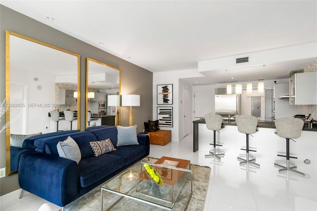18201 Collins Ave 603, Sunny Isles Beach, FL 33160