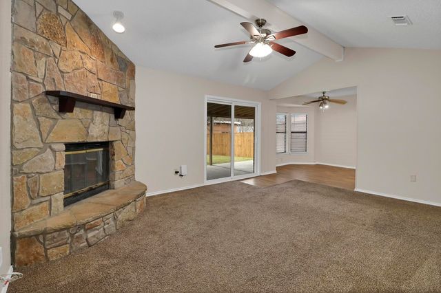 6632 Valley View Drive, Watauga, TX 76148