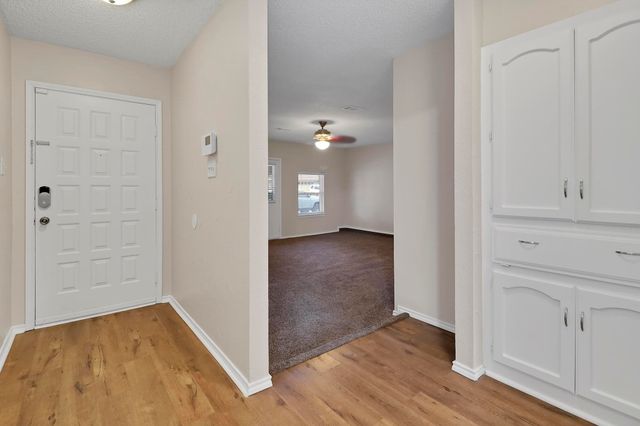 6632 Valley View Drive, Watauga, TX 76148