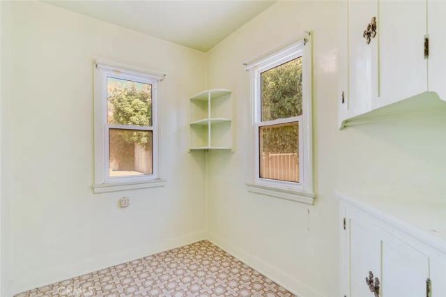 735 E Verdugo Avenue, Burbank, CA 91501