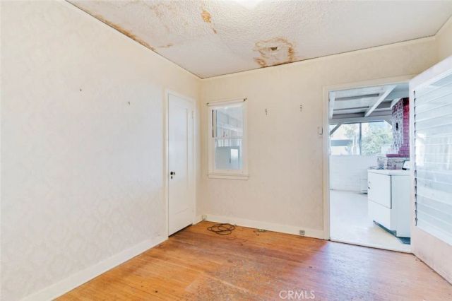 735 E Verdugo Avenue, Burbank, CA 91501