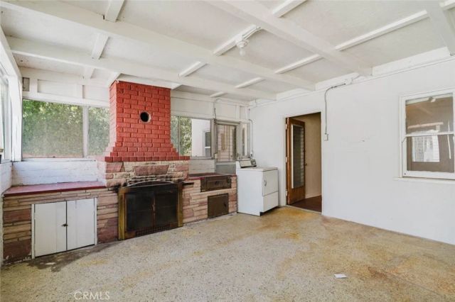 735 E Verdugo Avenue, Burbank, CA 91501