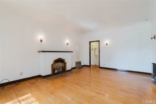 735 E Verdugo Avenue, Burbank, CA 91501